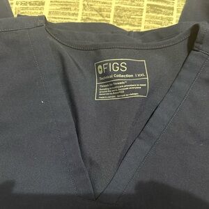 Women’s FIG scrub set